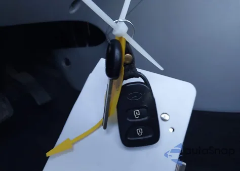 2012 Hyundai Accent Se from USA, damaged, VIN KMHCU5AE9CU035184